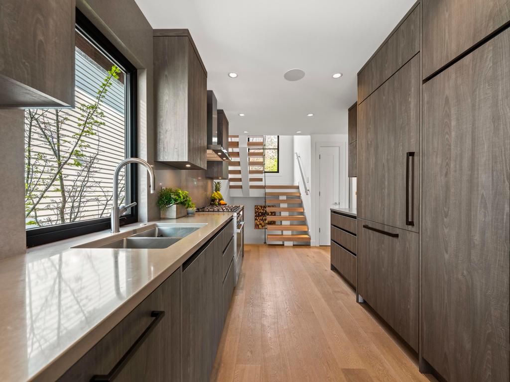 Listing Image for R3106324