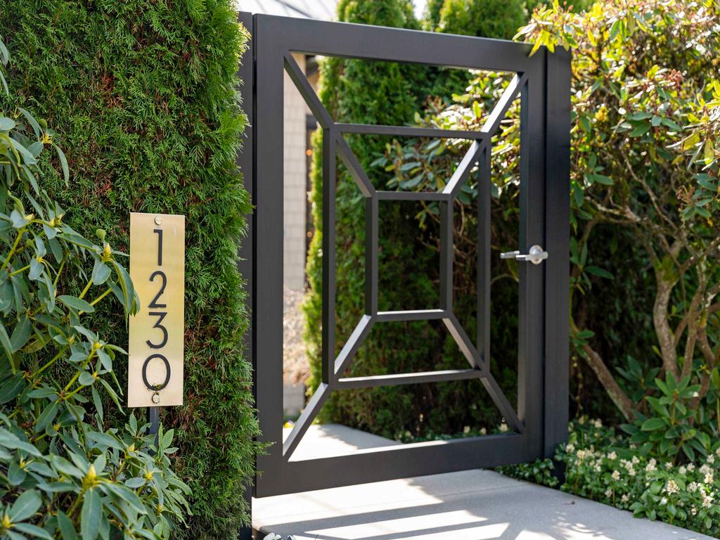 Listing Image for R3106324