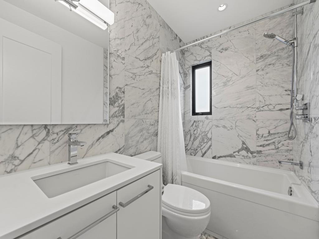 Listing Image for R3106324