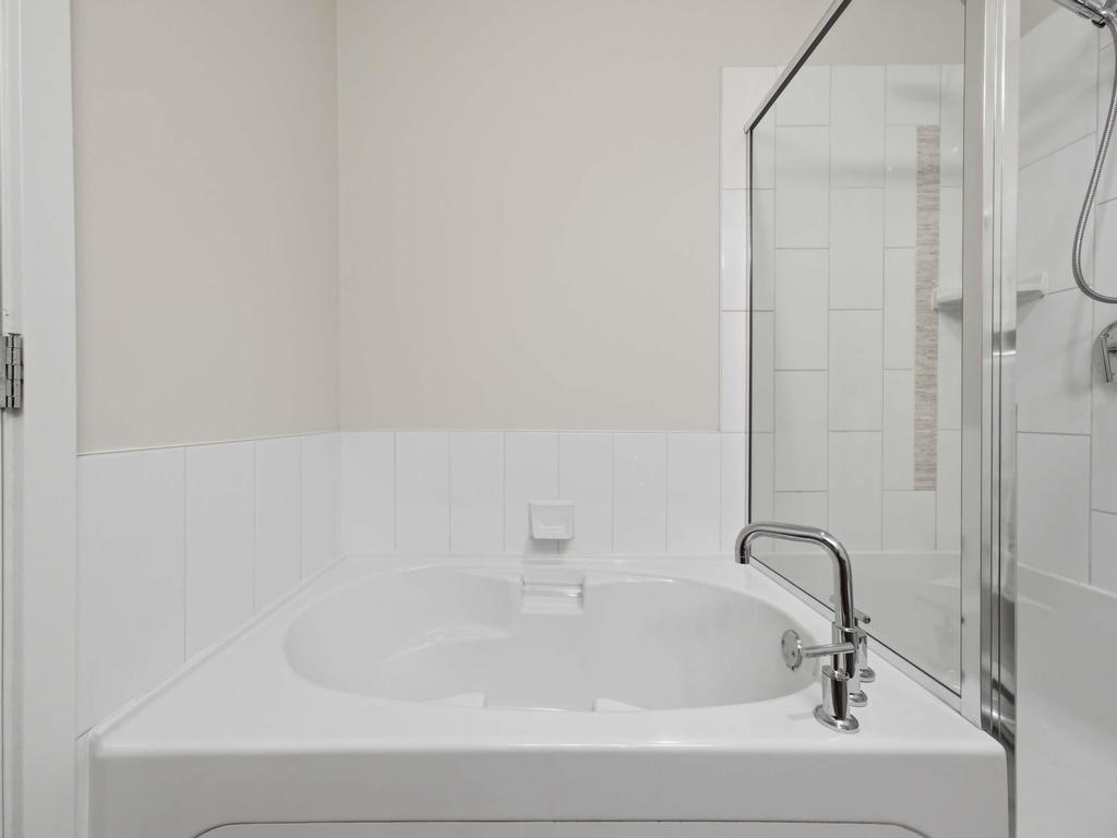 Listing Image for R3106328