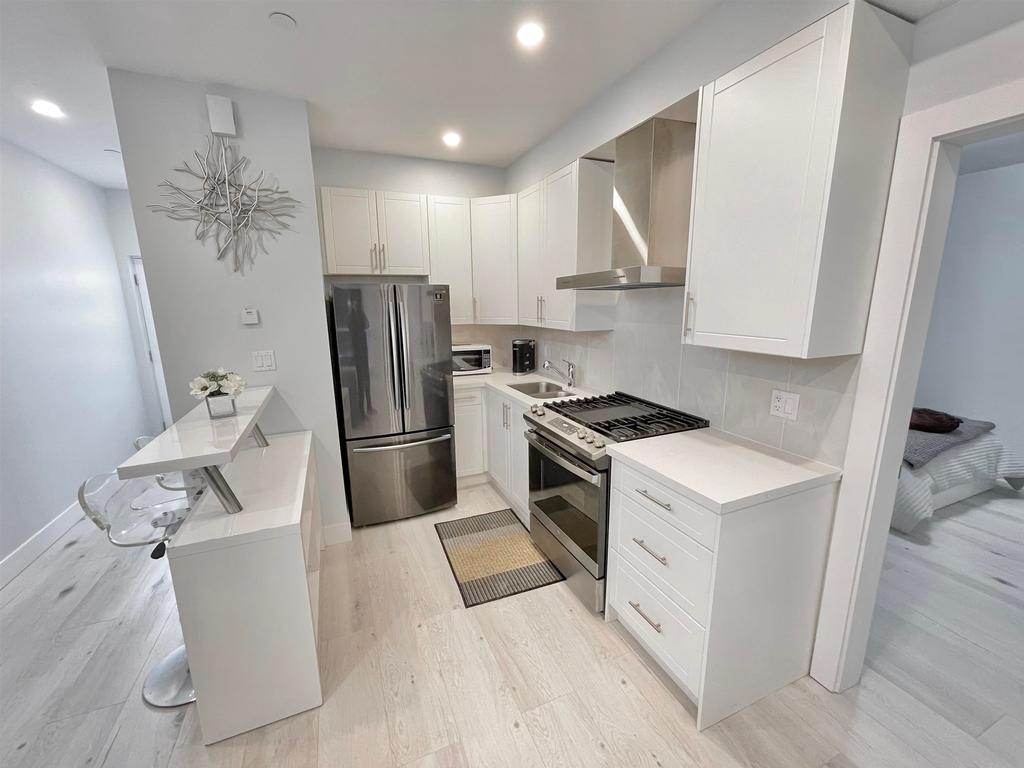 Listing Image for R3106338