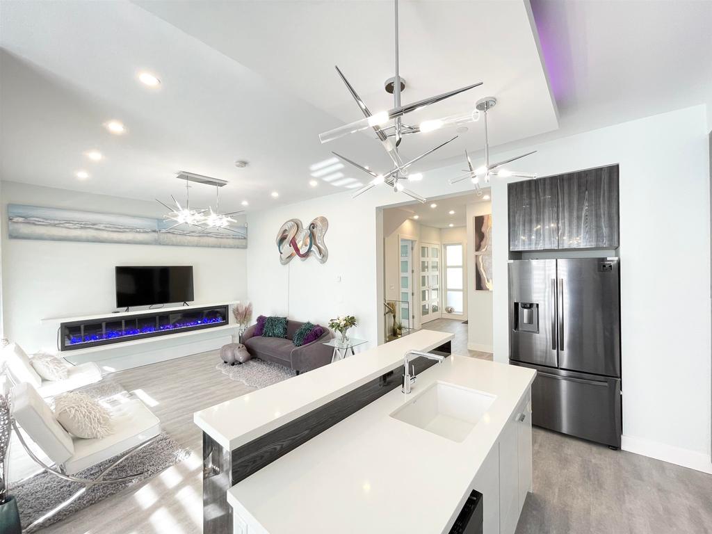 Listing Image for R3106338