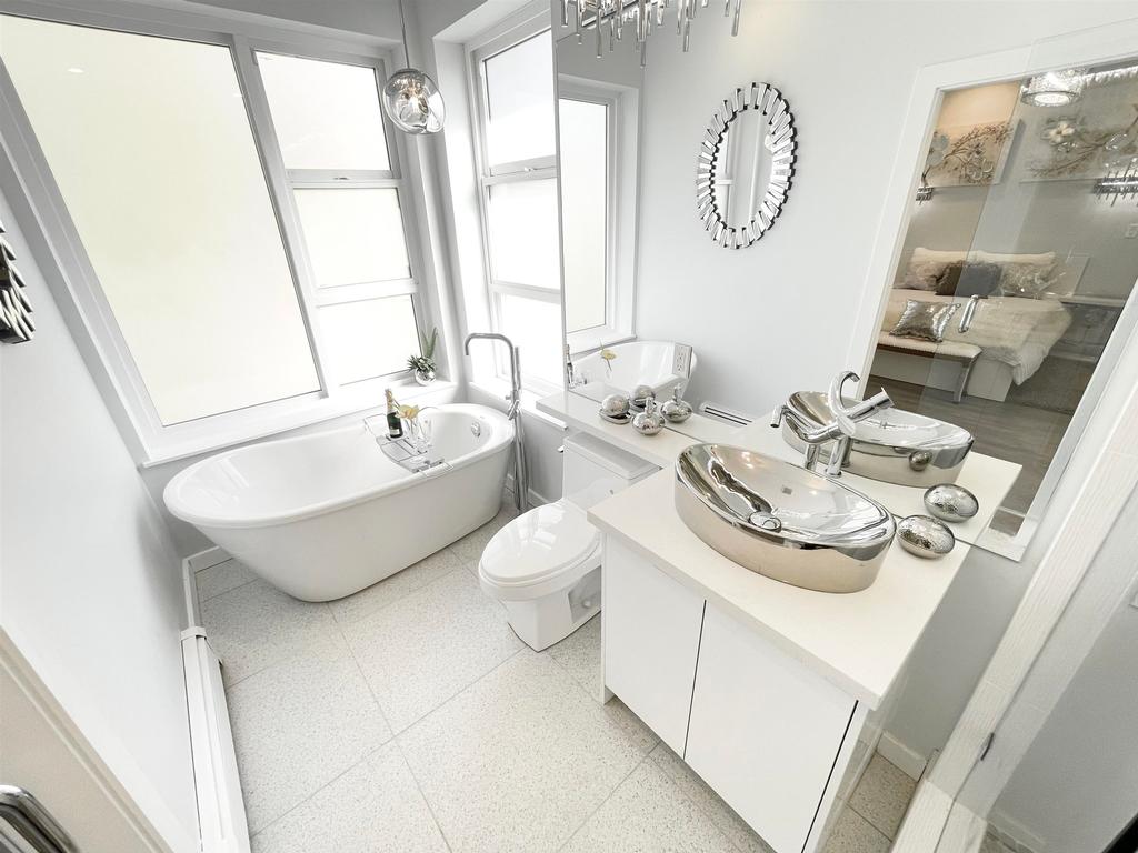 Listing Image for R3106338