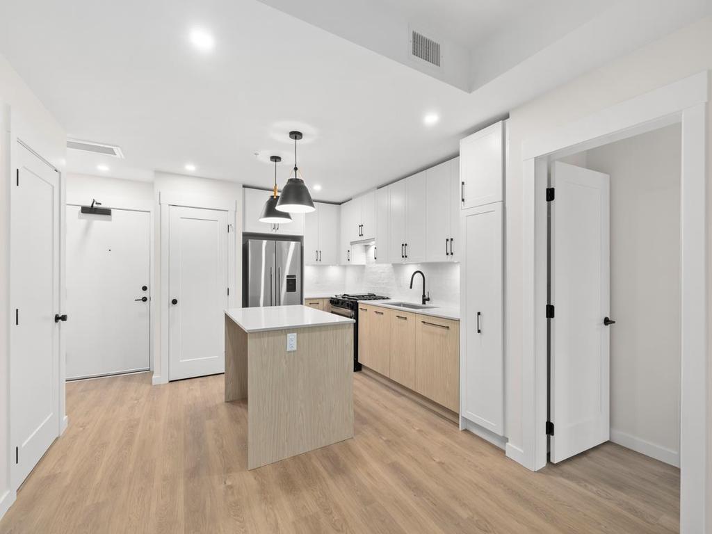 Listing Image for R3106358