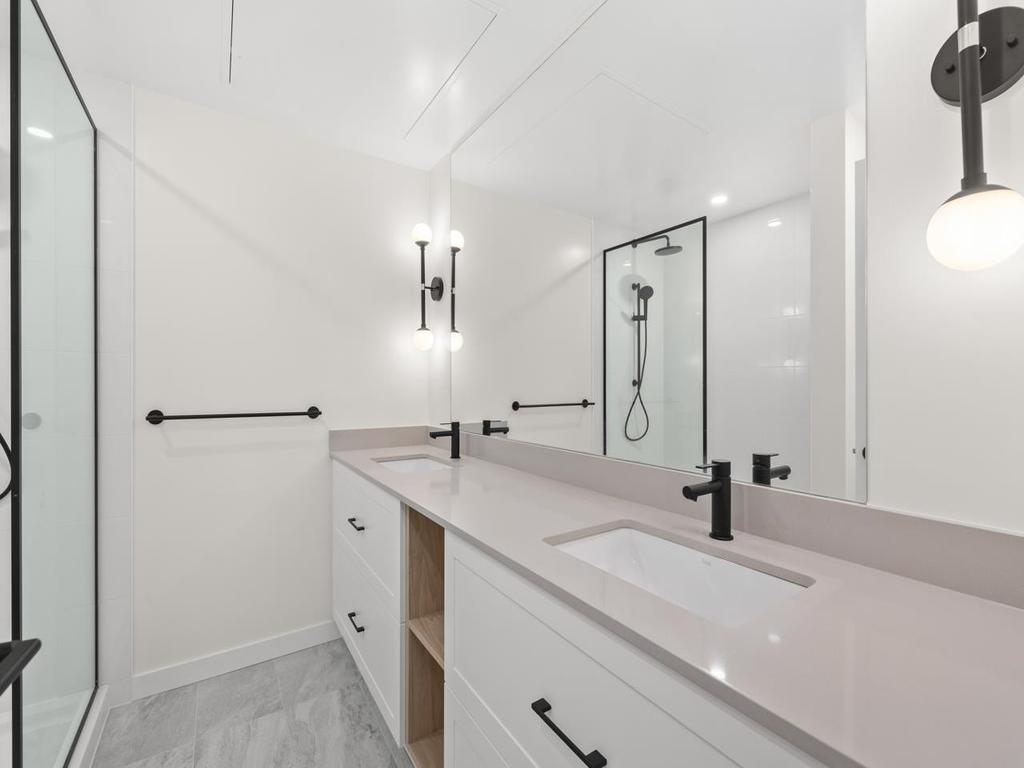 Listing Image for R3106358