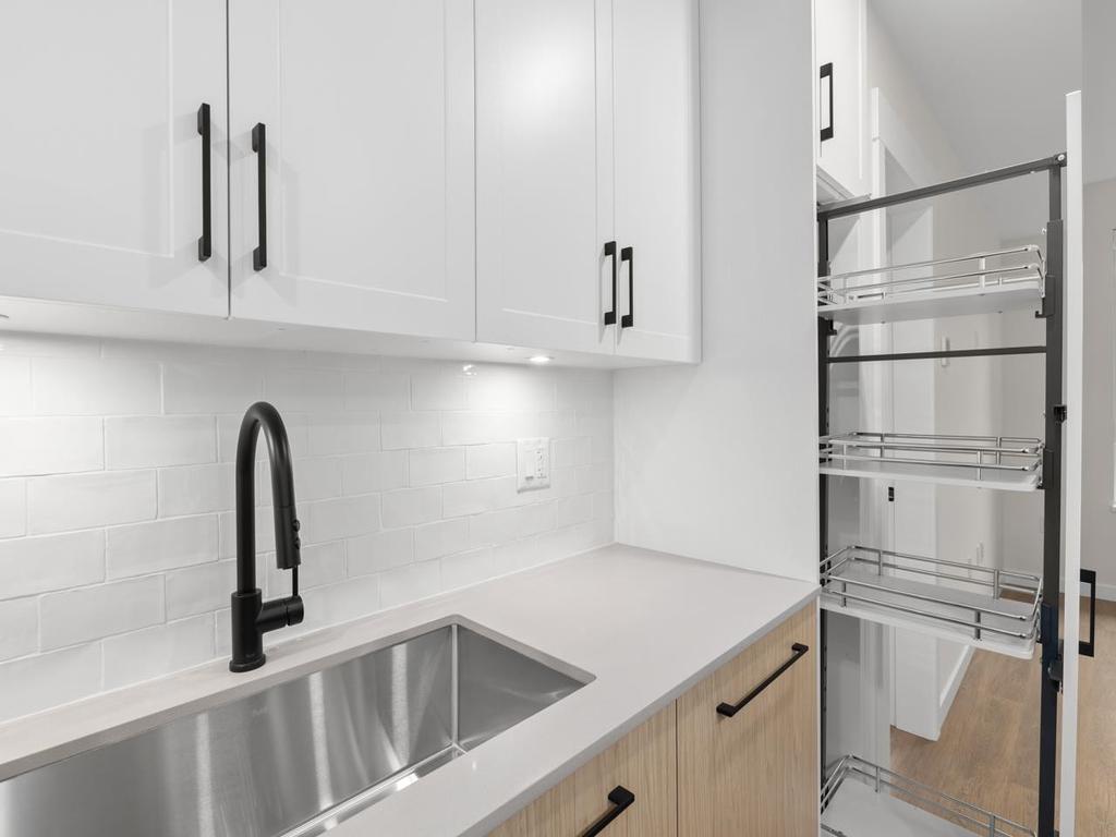 Listing Image for R3106358