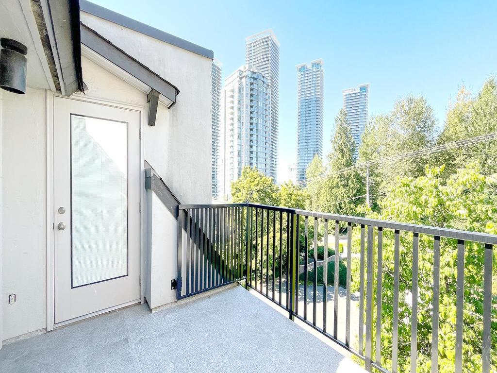 Listing Image for R3106366