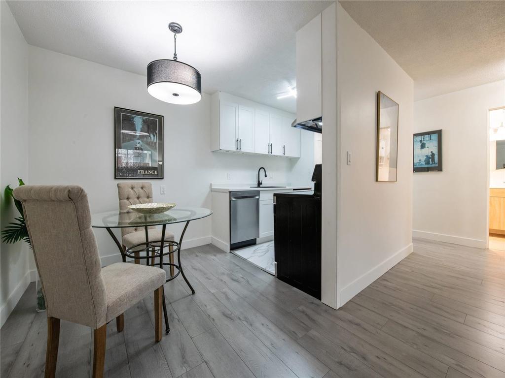 Listing Image for R3106373