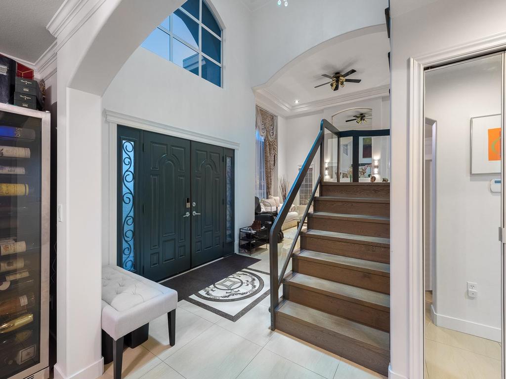 Listing Image for R3106410