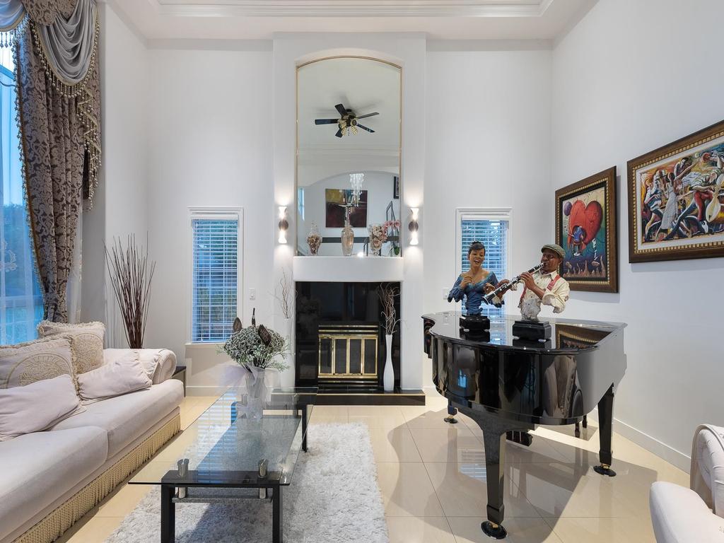 Listing Image for R3106410