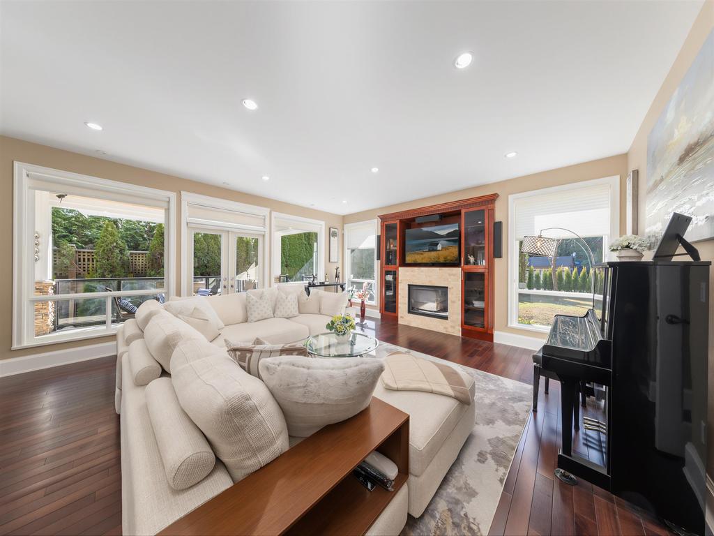 Listing Image for R3106426