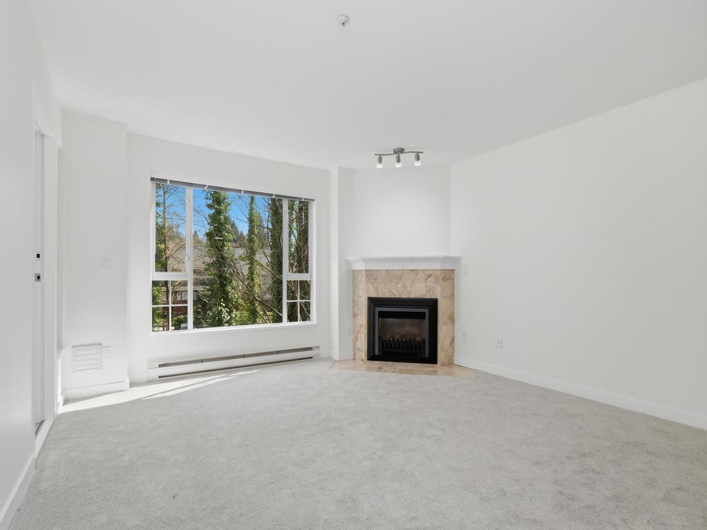 Listing Image for R3106438