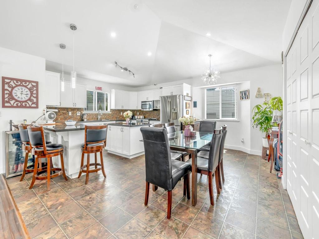 Listing Image for R3106600