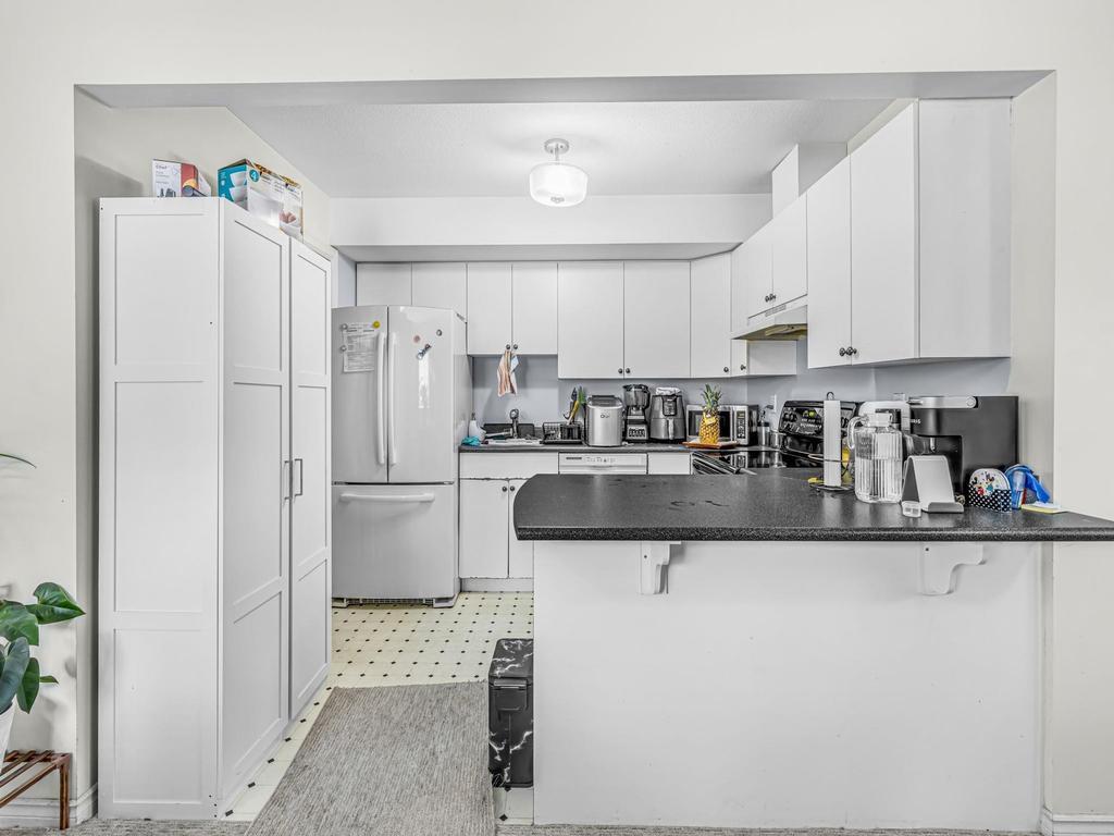 Listing Image for R3106600