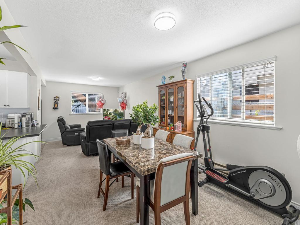 Listing Image for R3106600