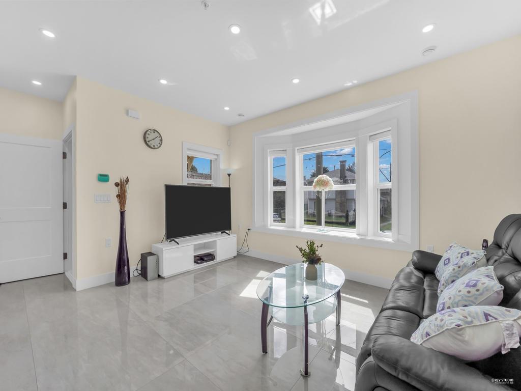 Listing Image for R3106626