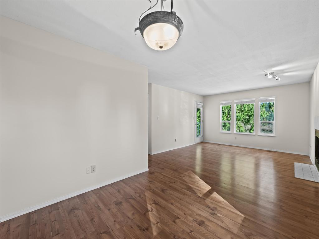 Listing Image for R3106628