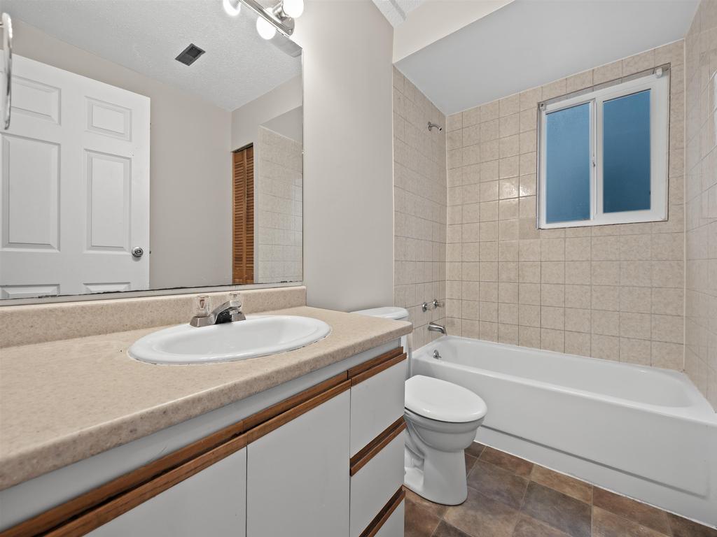 Listing Image for R3106628