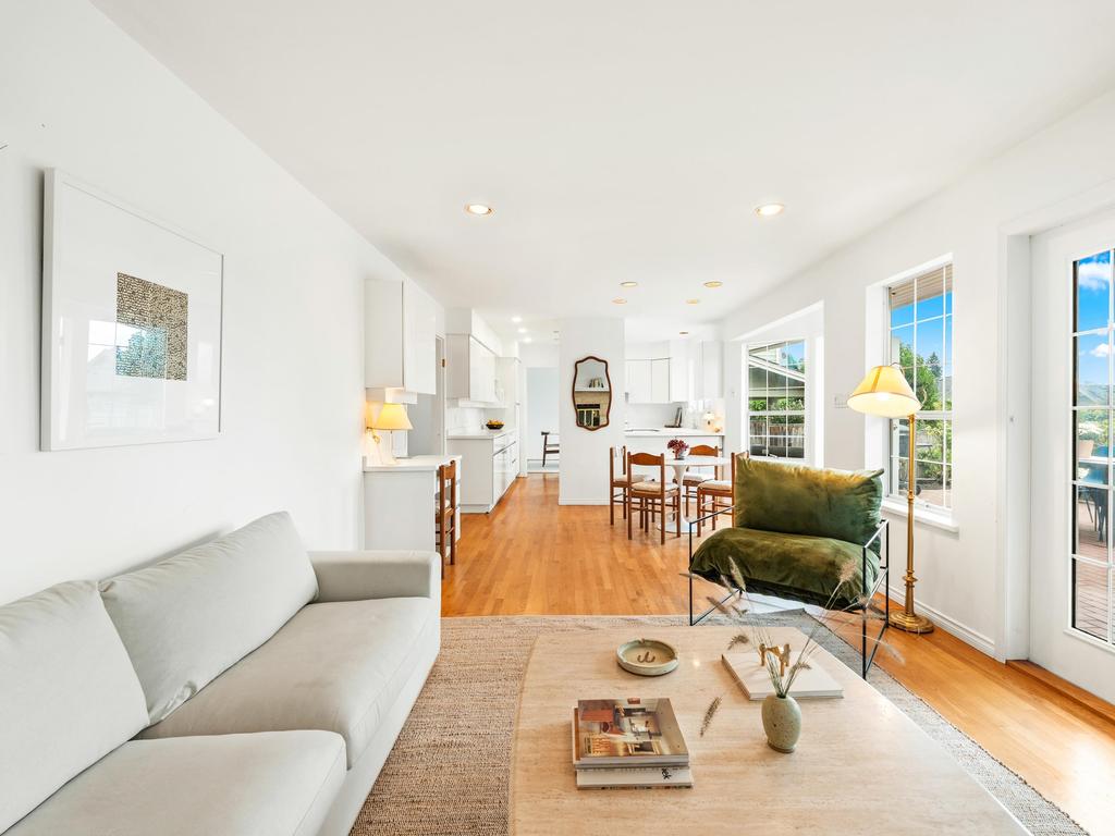 Listing Image for R3106631