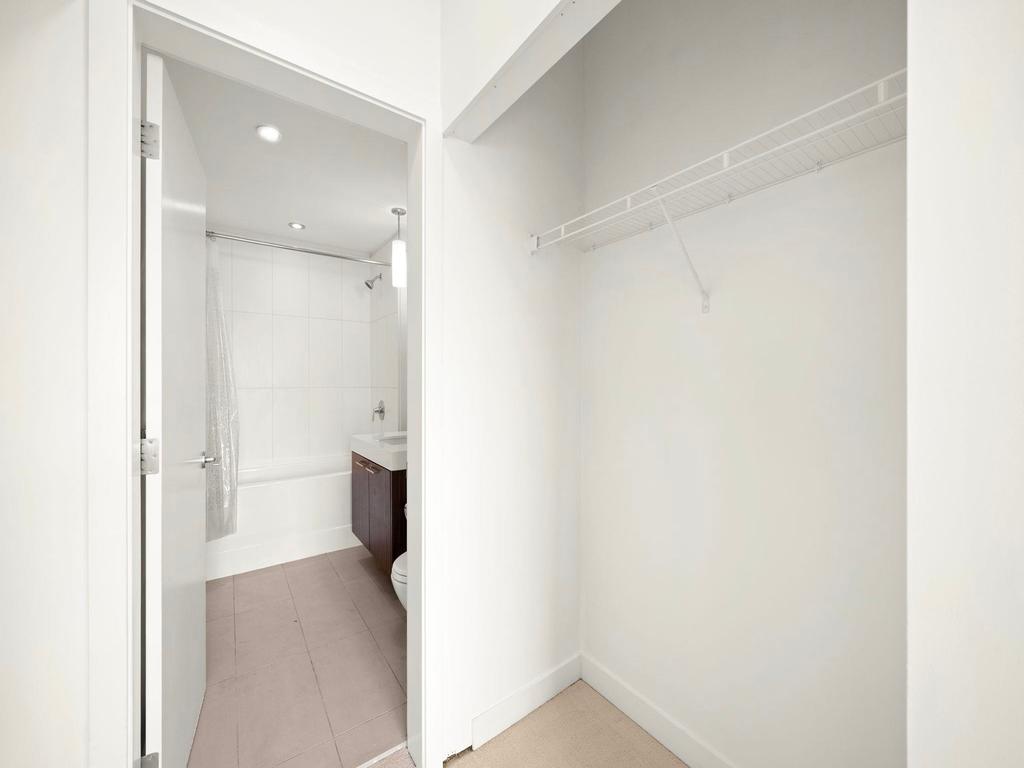 Listing Image for R3106635