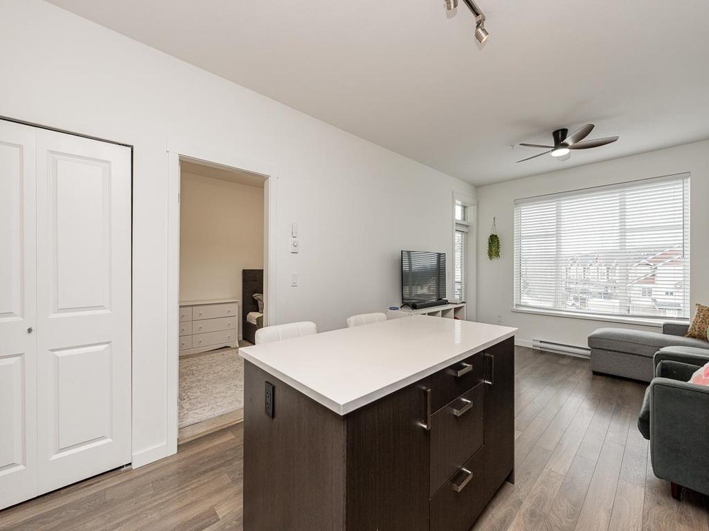 Listing Image for R3106975