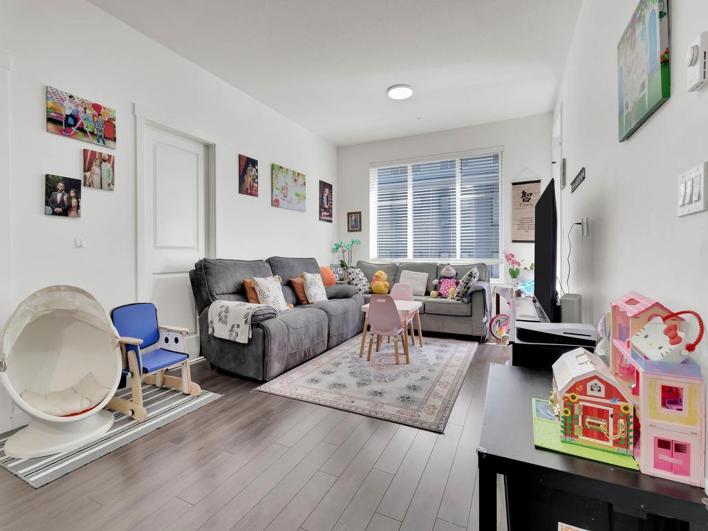 Listing Image for R3106996