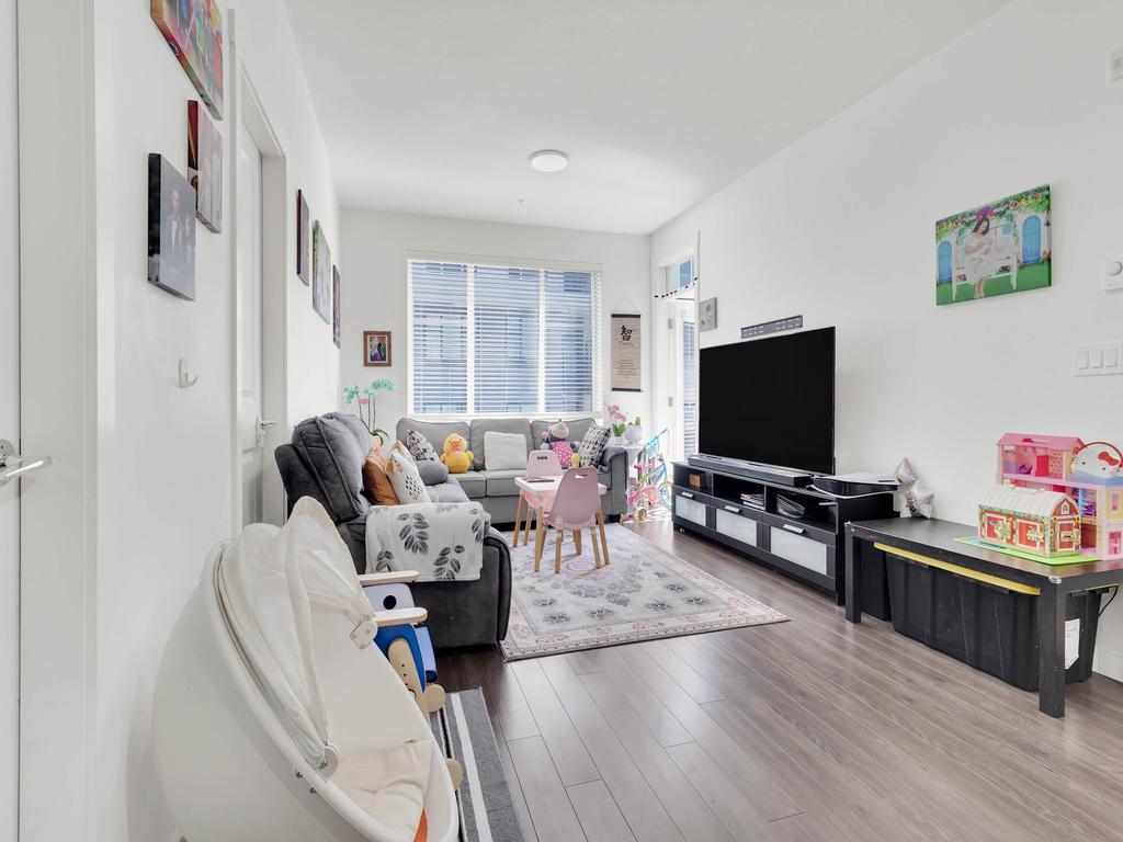 Listing Image for R3106996