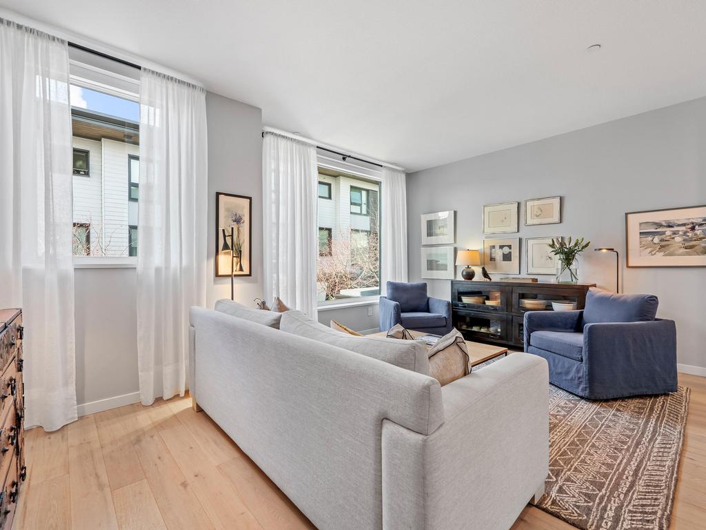 Listing Image for R3107011