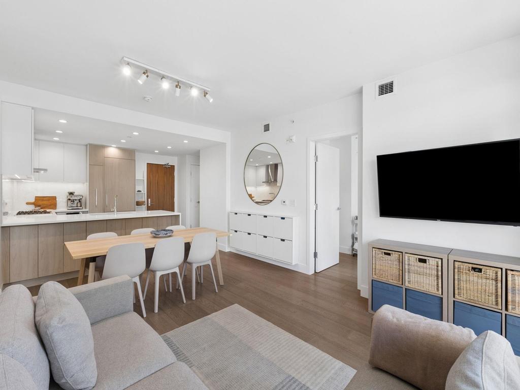 Listing Image for R3107012