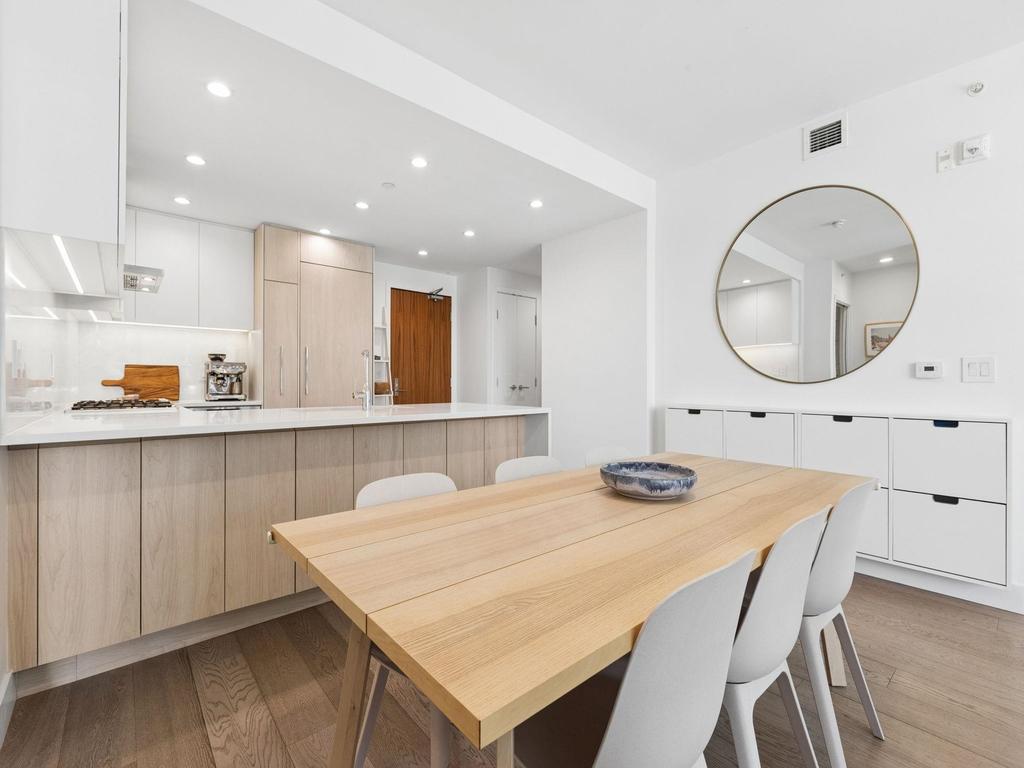 Listing Image for R3107012