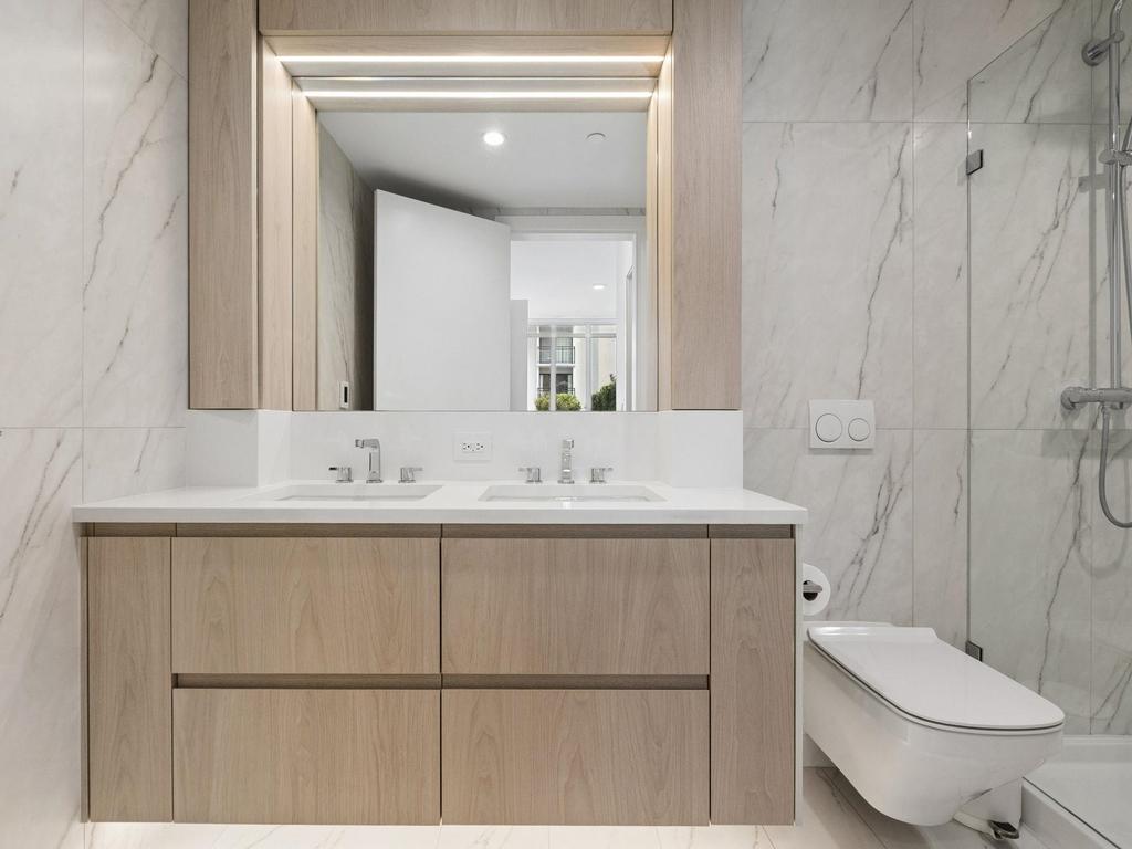 Listing Image for R3107012