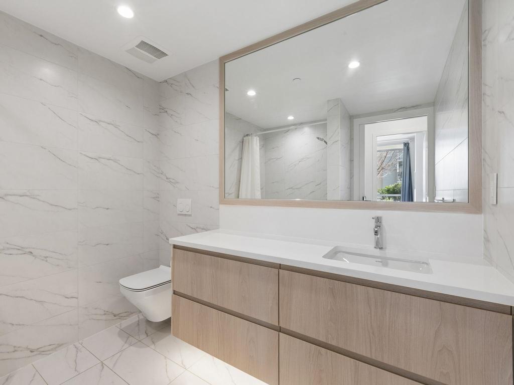 Listing Image for R3107012