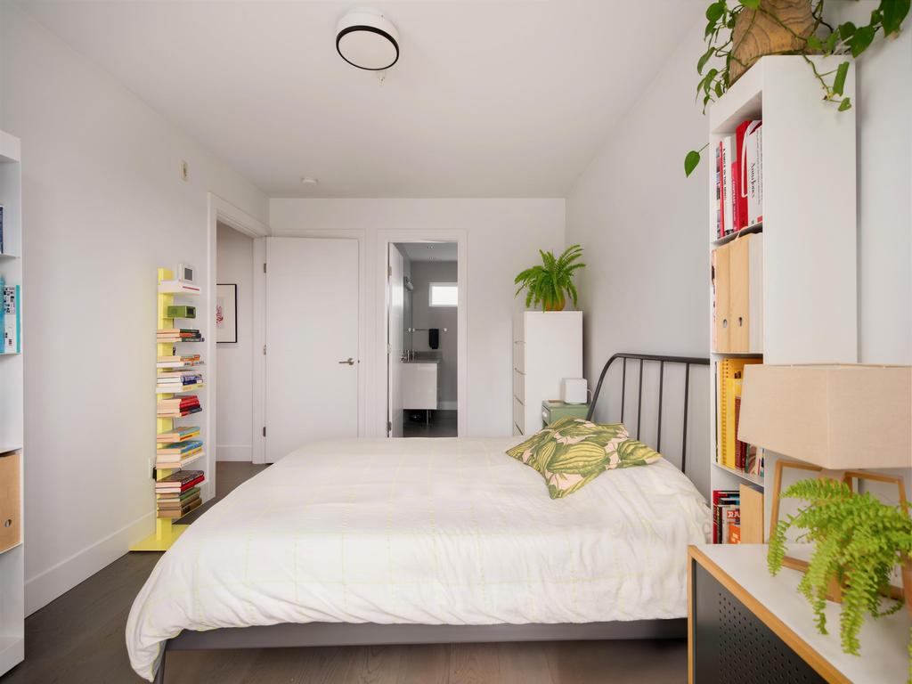 Listing Image for R3107021