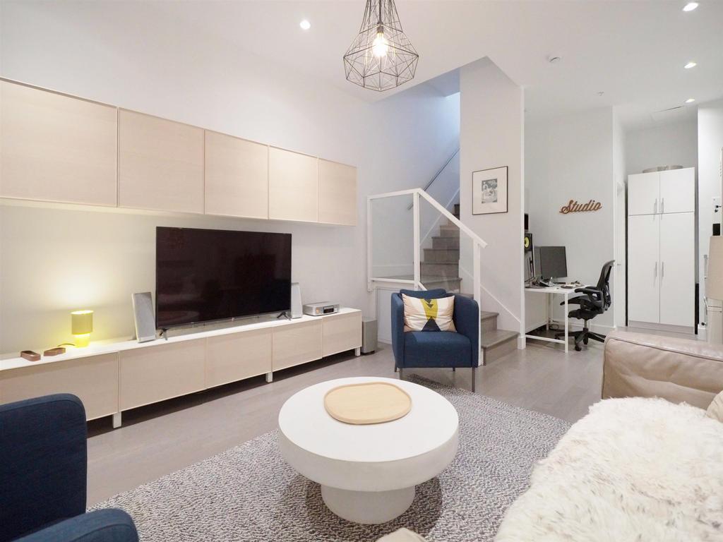 Listing Image for R3107021