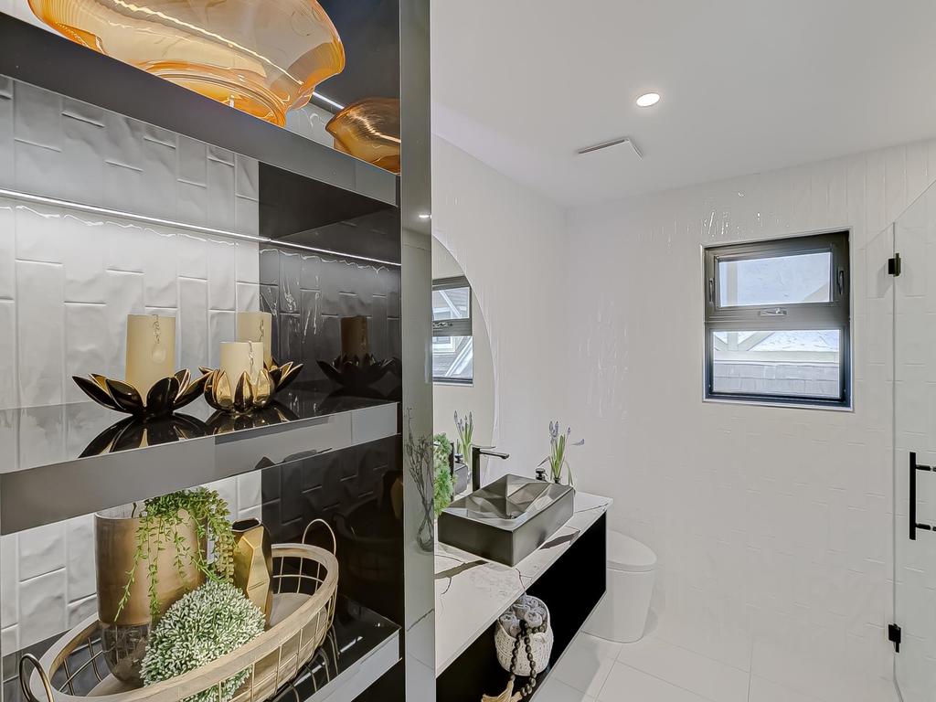 Listing Image for R3107073