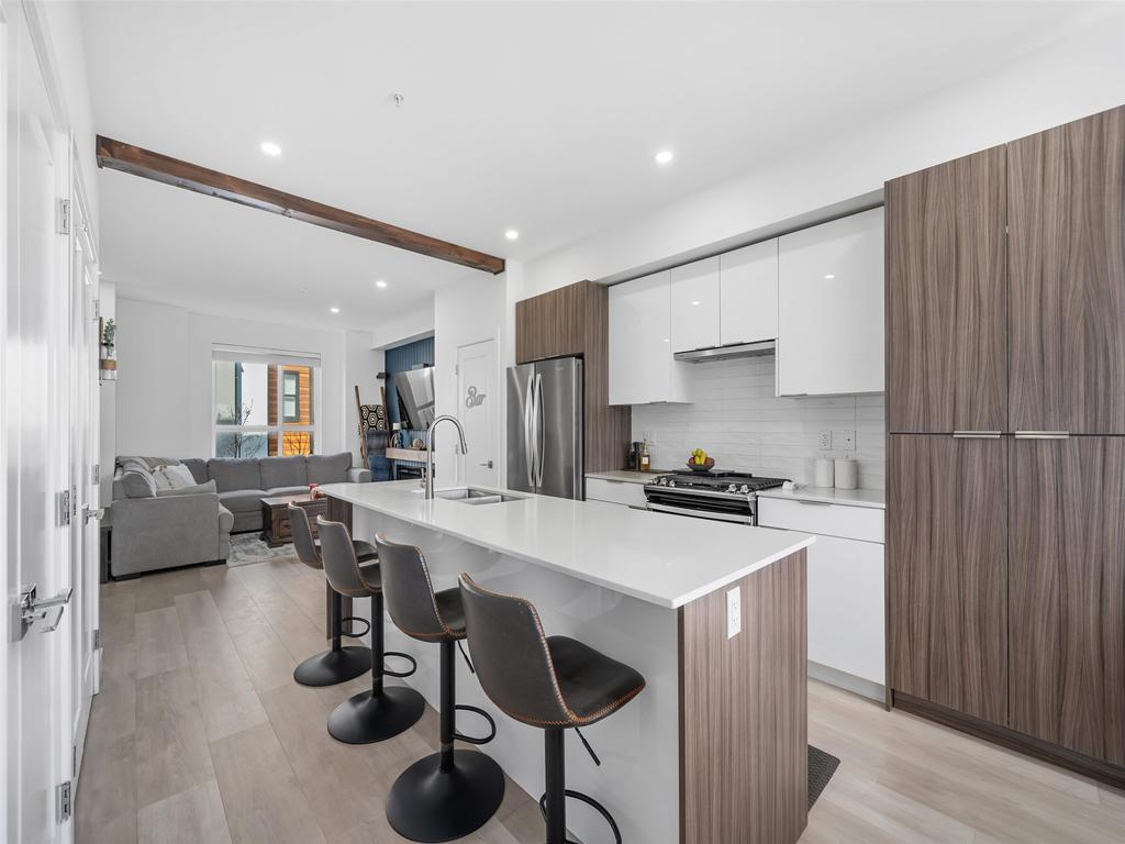 Listing Image for R3107098