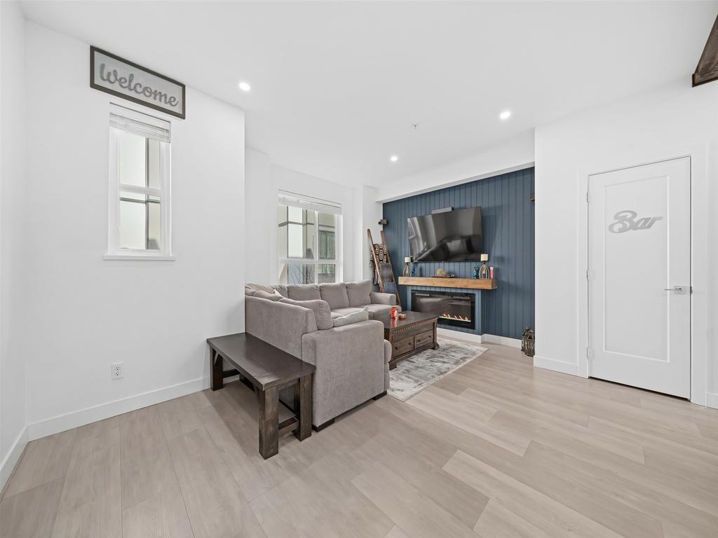 Listing Image for R3107098