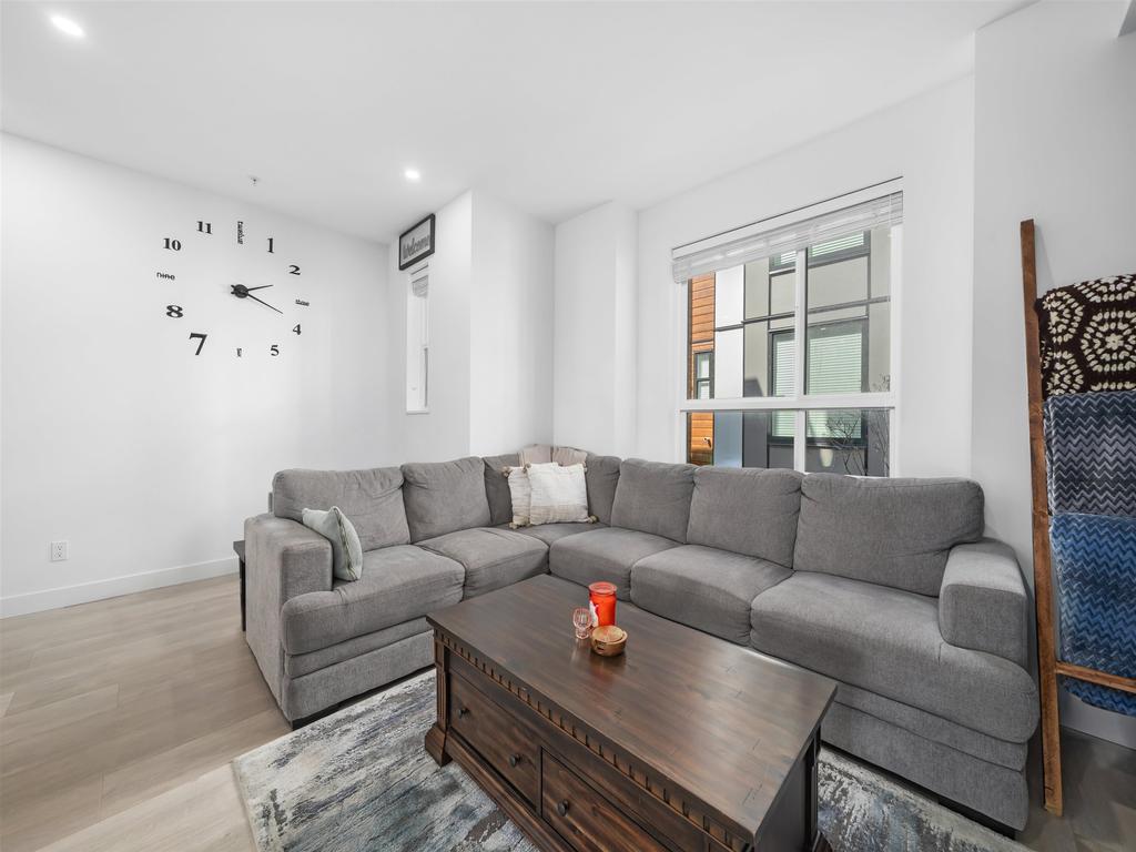 Listing Image for R3107098