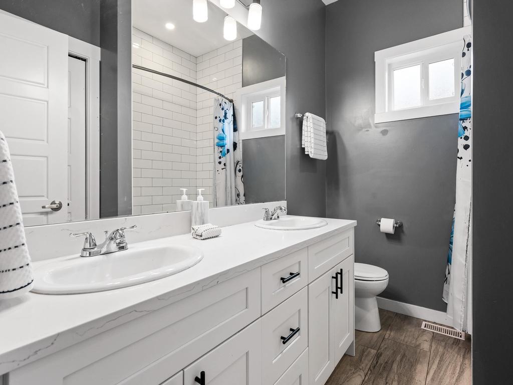 Listing Image for R3107156