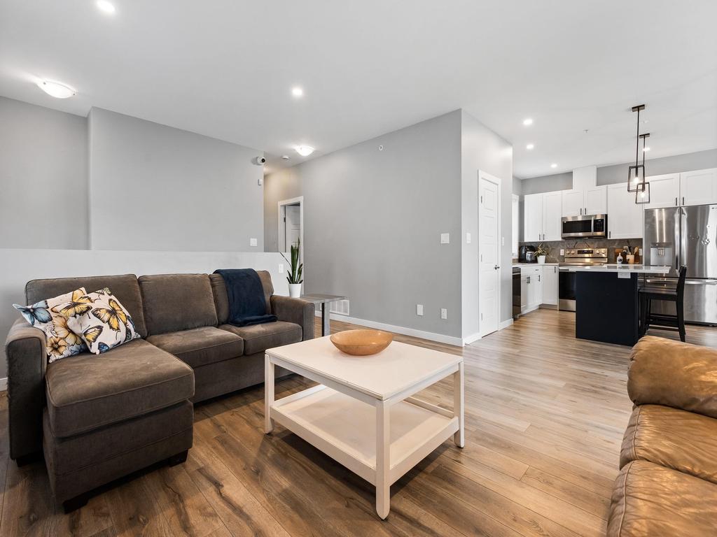 Listing Image for R3107156