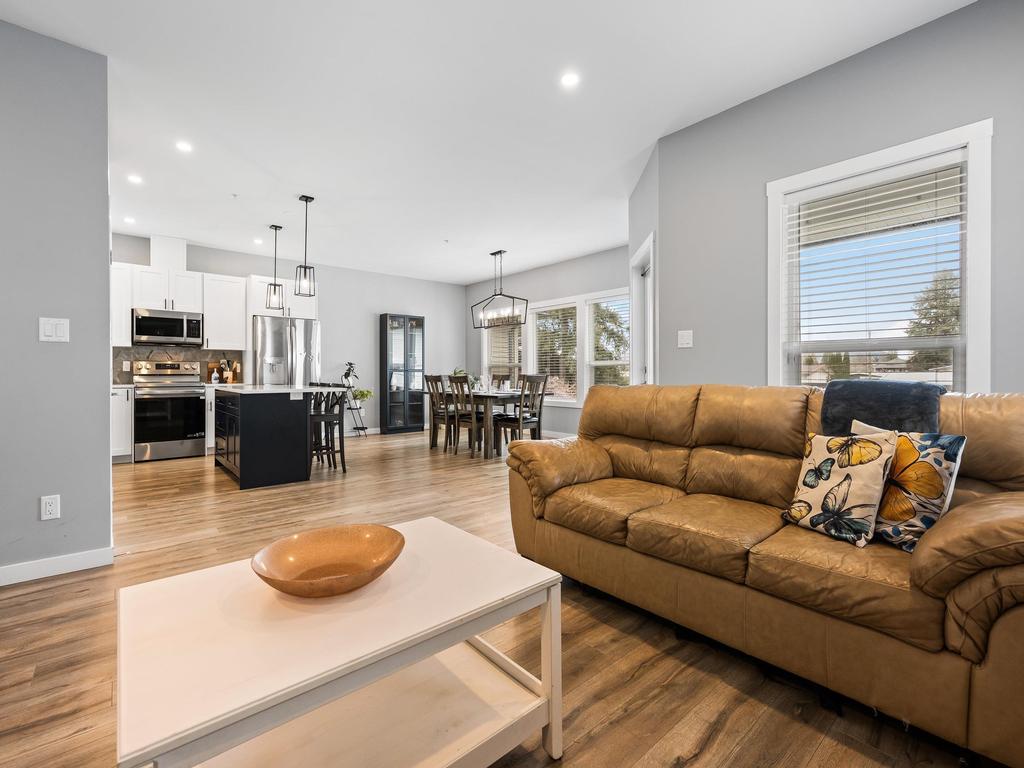 Listing Image for R3107156