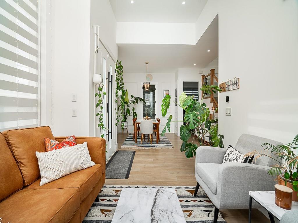 Listing Image for R3107243