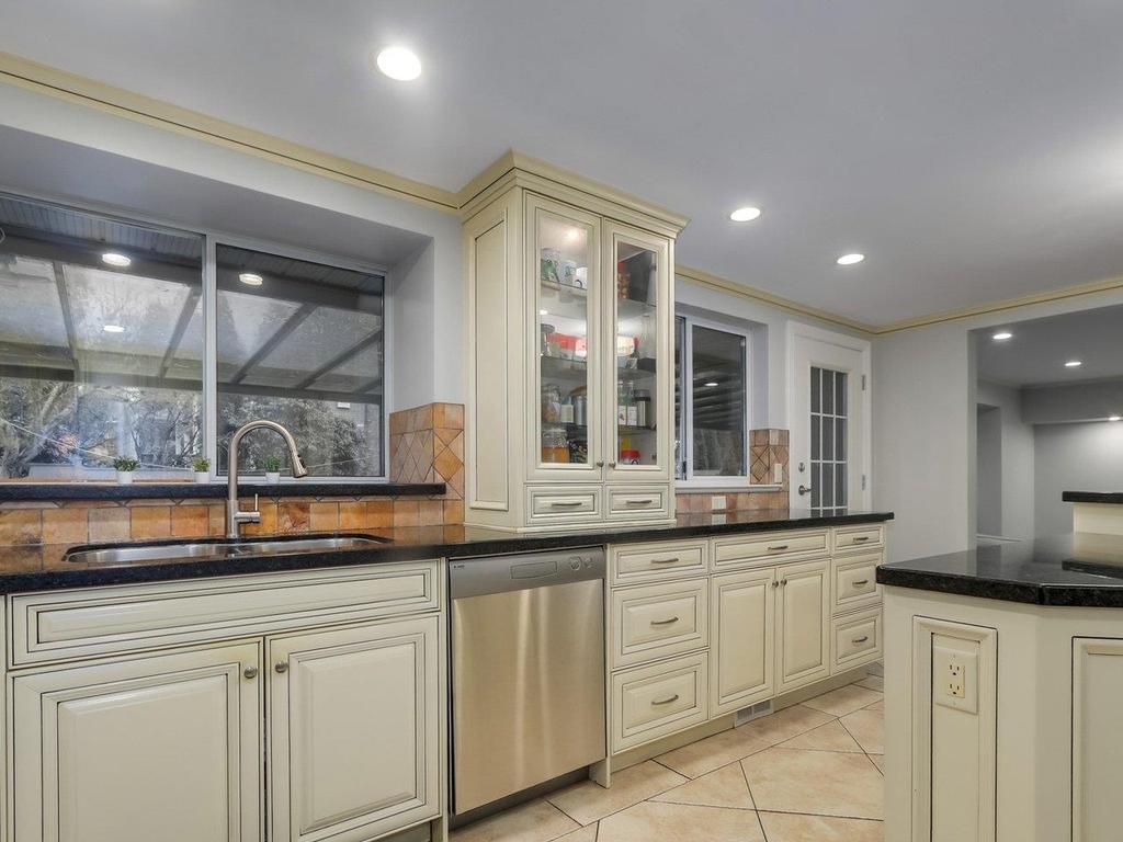 Listing Image for R3107294