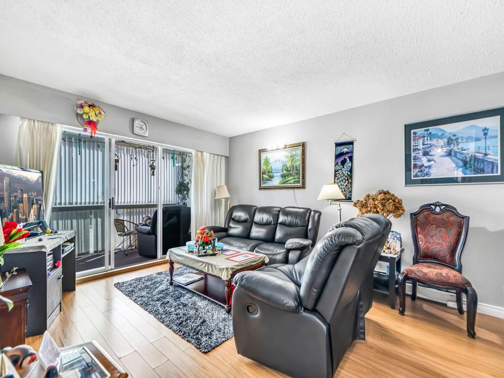 Listing Image for R3107316