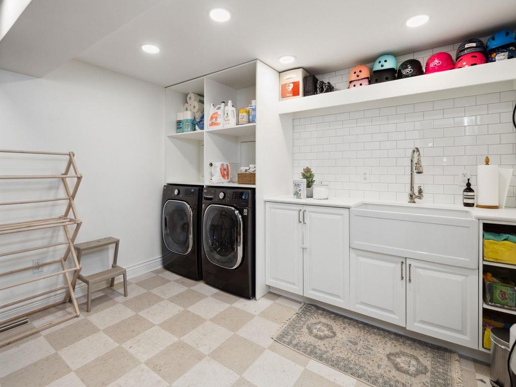 Listing Image for R3107335