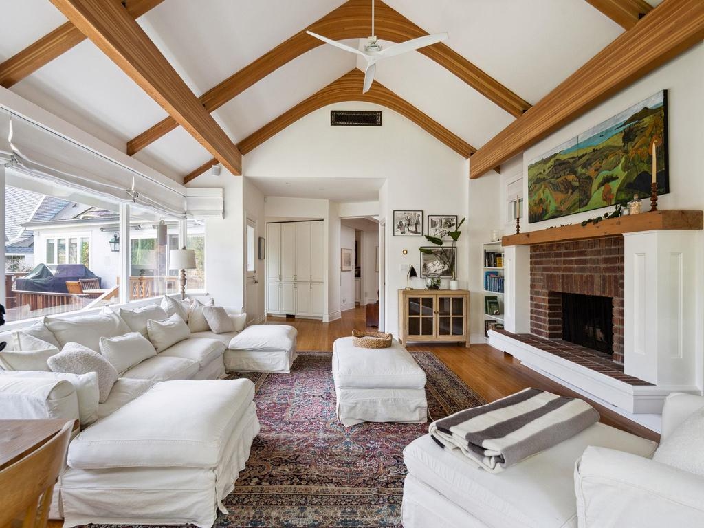 Listing Image for R3107335