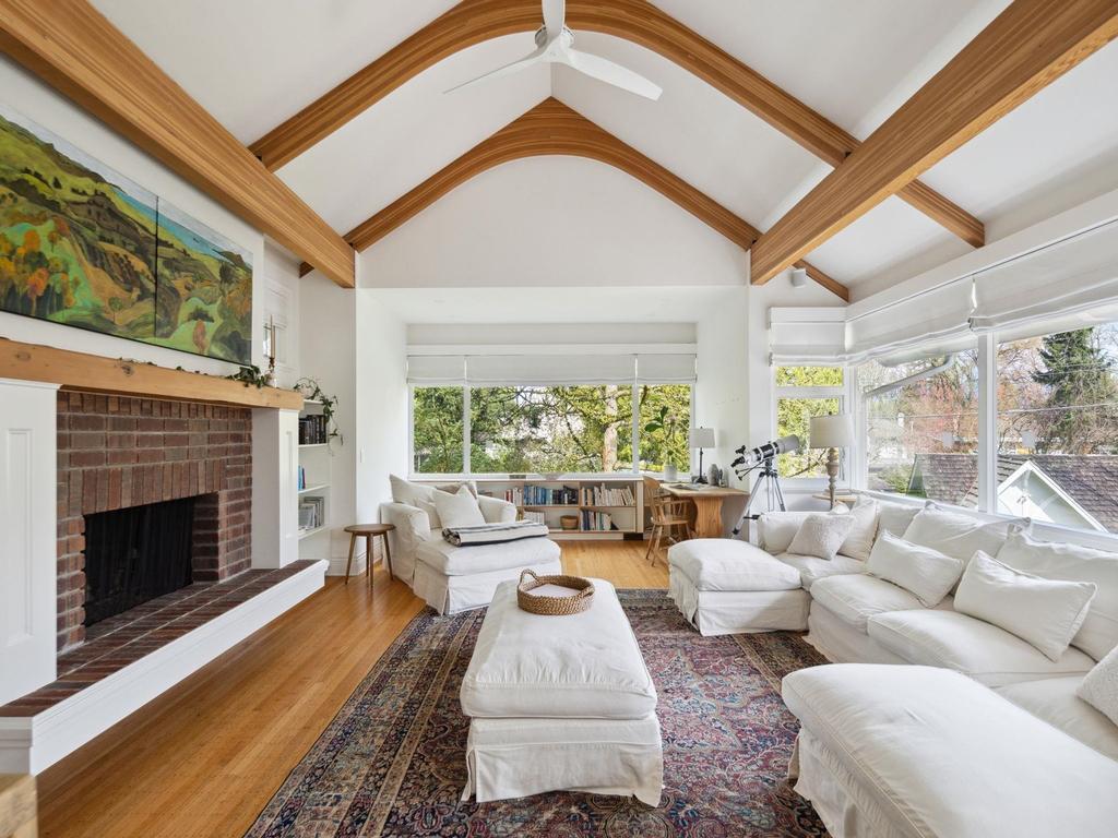 Listing Image for R3107335