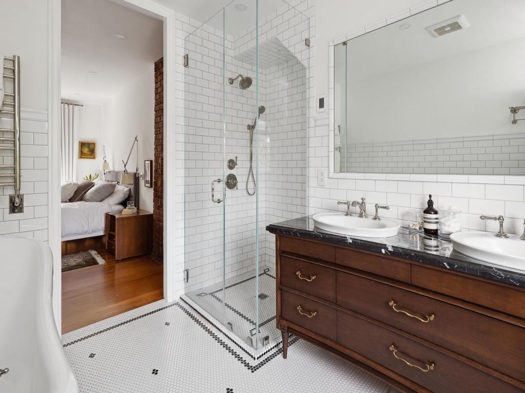 Listing Image for R3107335