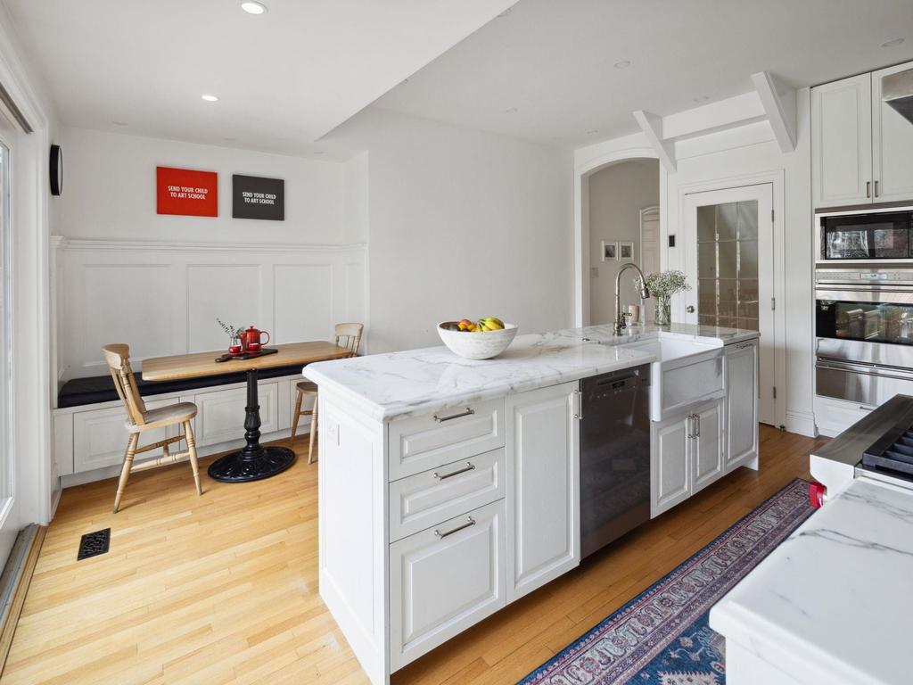 Listing Image for R3107335