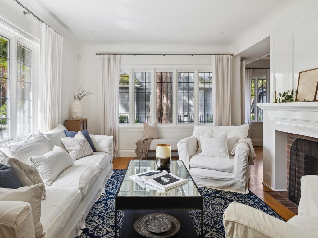 Listing Image for R3107335